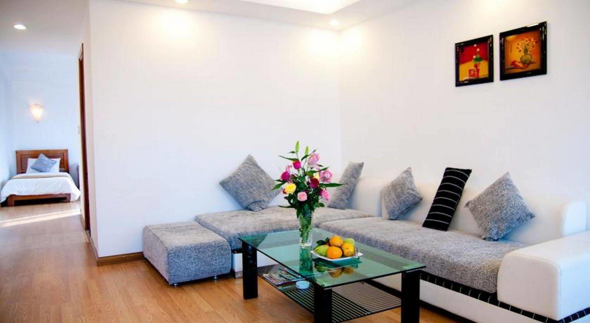 Golden Lotus Otel Hue Dış mekan fotoğraf