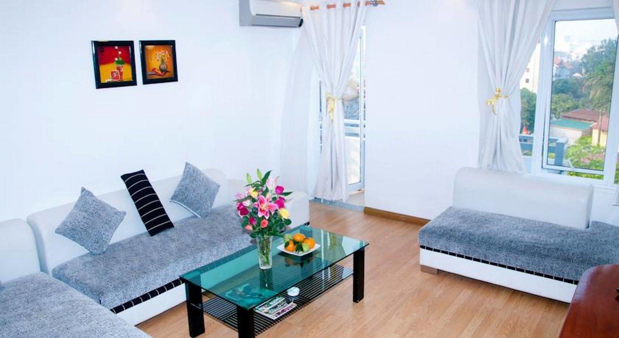 Golden Lotus Otel Hue Dış mekan fotoğraf