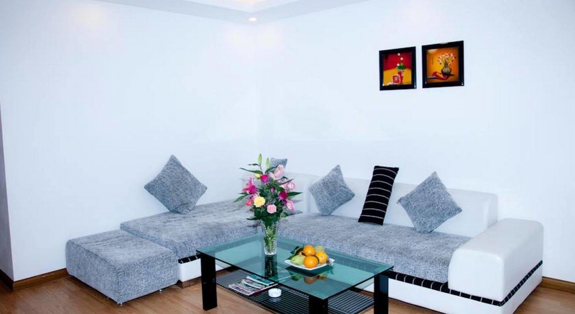 Golden Lotus Otel Hue Dış mekan fotoğraf