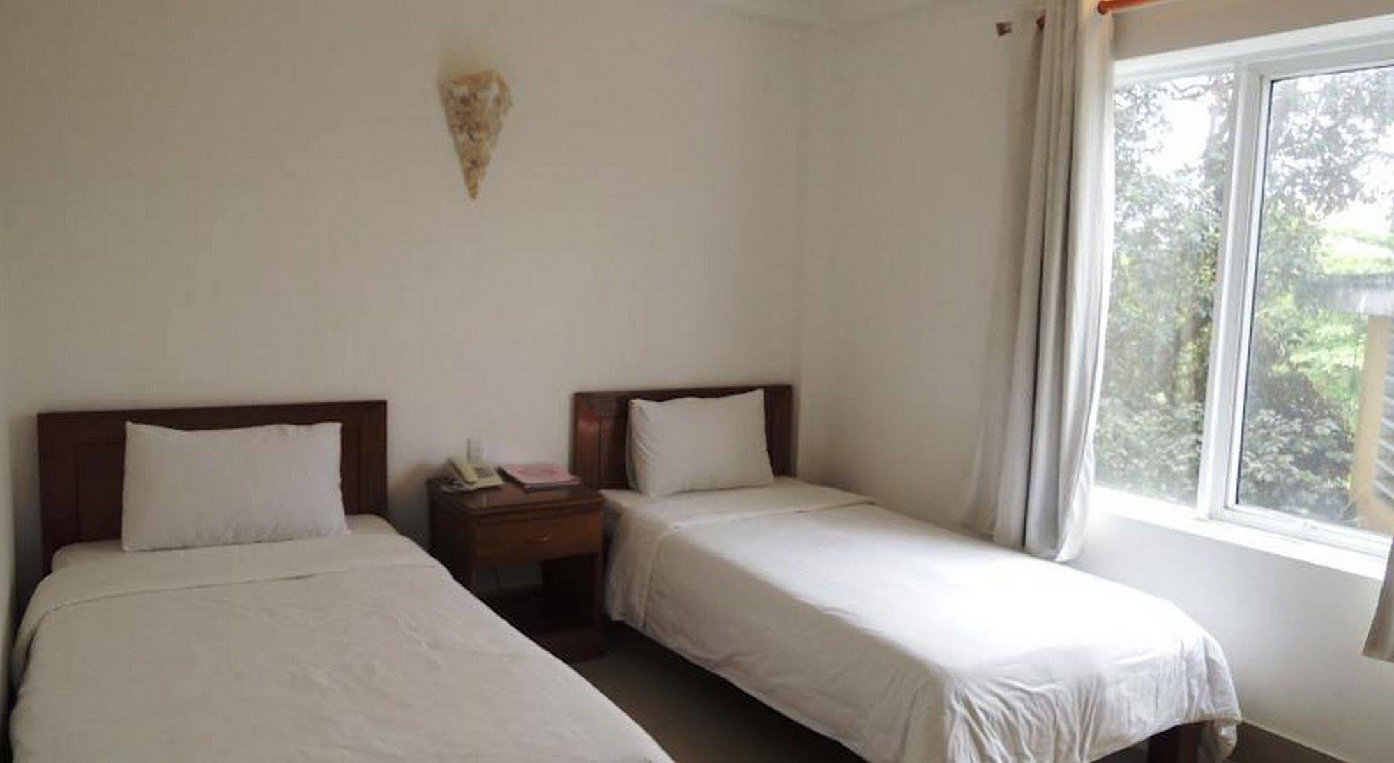 Golden Lotus Otel Hue Dış mekan fotoğraf