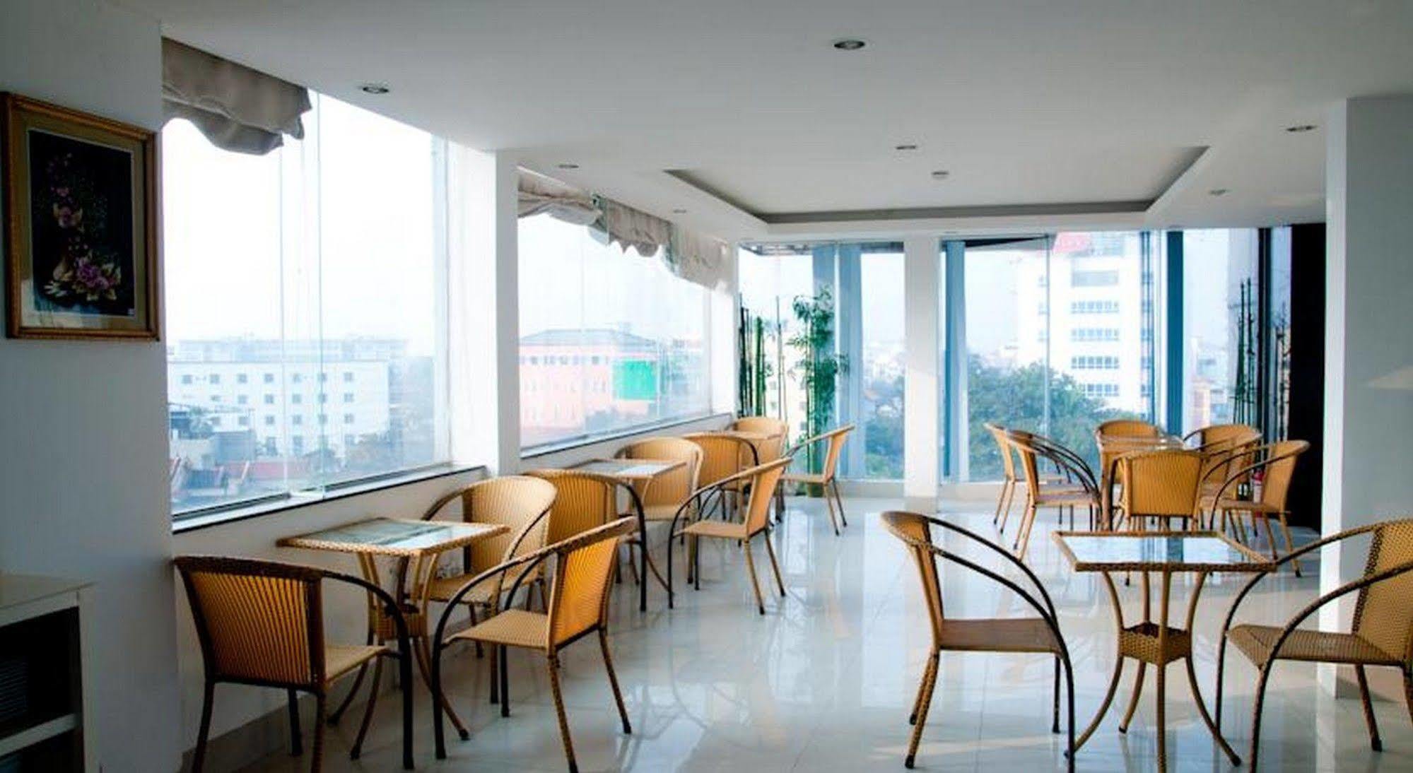 Golden Lotus Otel Hue Dış mekan fotoğraf